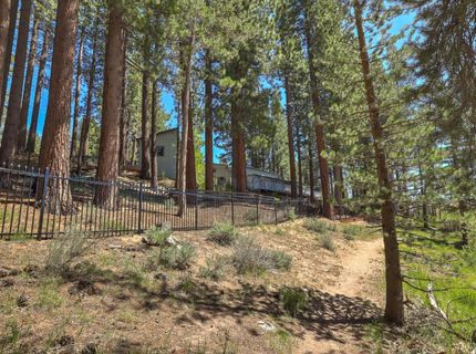 1116 Lindberg Avenue, South Lake Tahoe, CA 96150 Photo