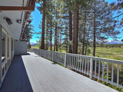 1116 Lindberg Avenue, South Lake Tahoe, CA 96150 Photo