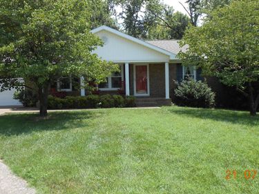 302 Springmont Drive, Hopkinsville, KY 42240
