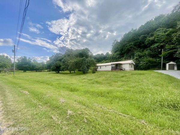 488 County Road 607 , Athens, TN 37303