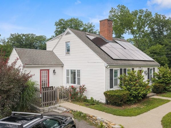 74 North Rd, Chelmsford, MA 01824