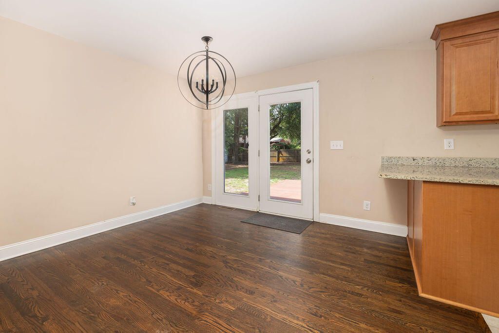 1209 Julian Clark Road Photo 11