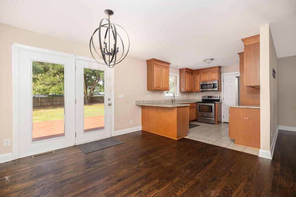 1209 Julian Clark Road Photo 12