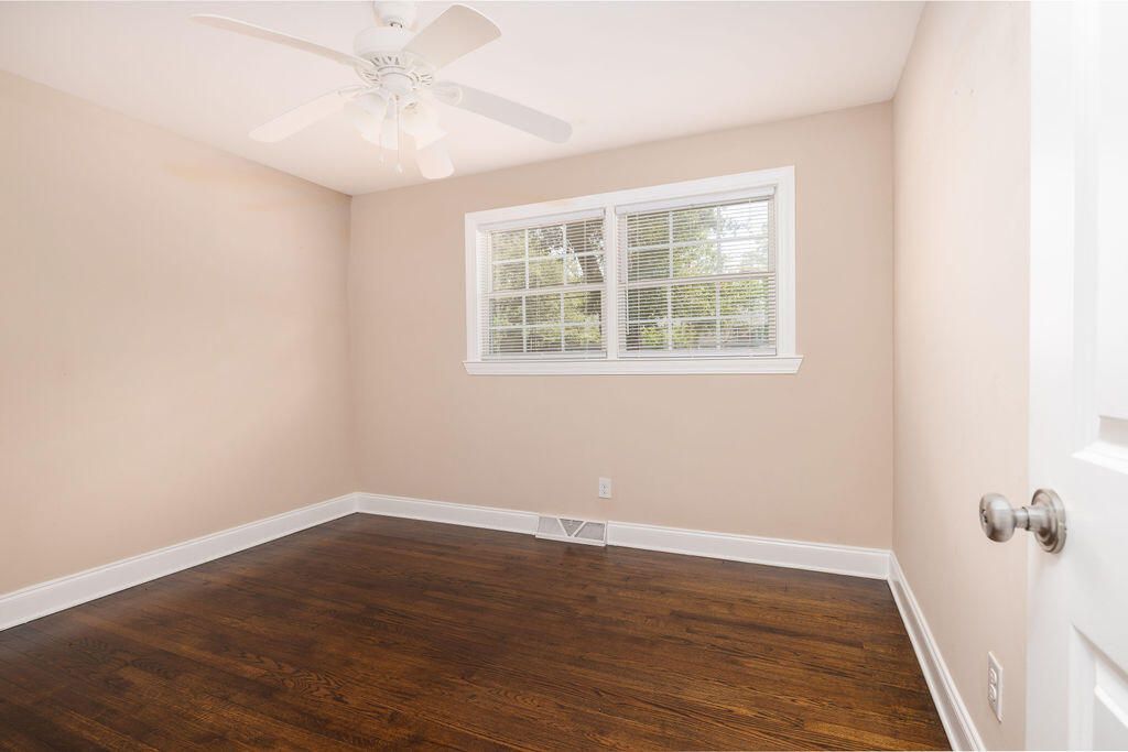 1209 Julian Clark Road Photo 22