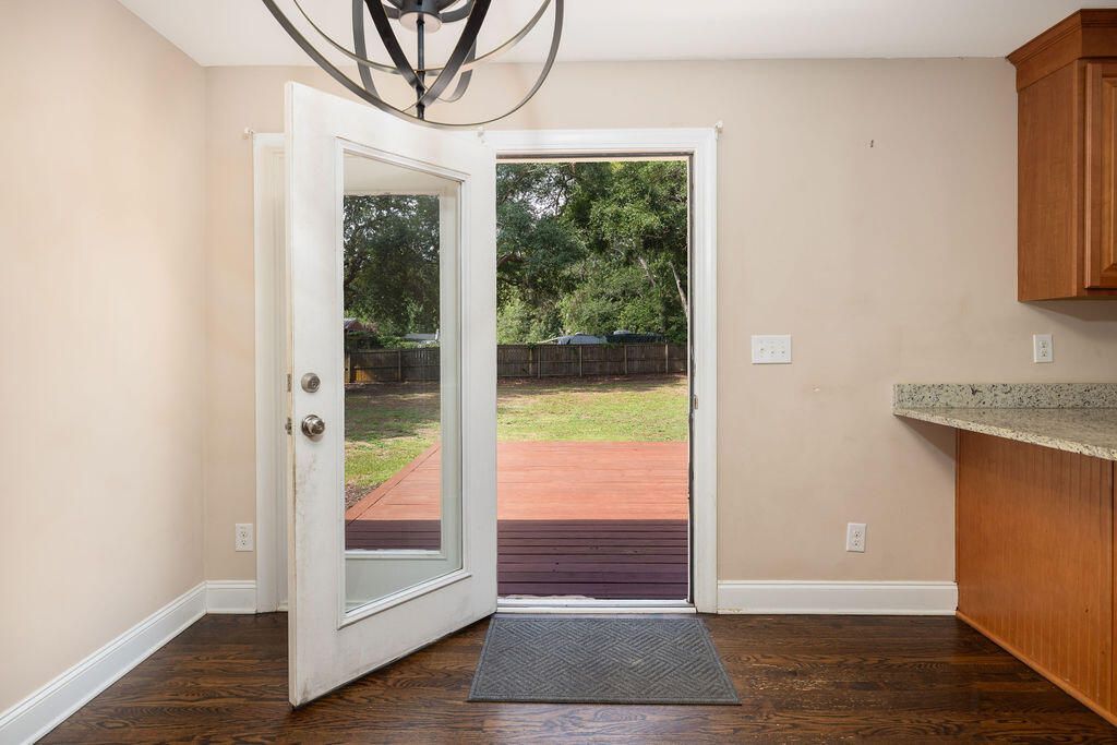 1209 Julian Clark Road Photo 28