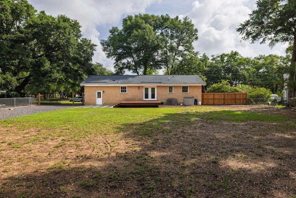1209 Julian Clark Road Photo 33