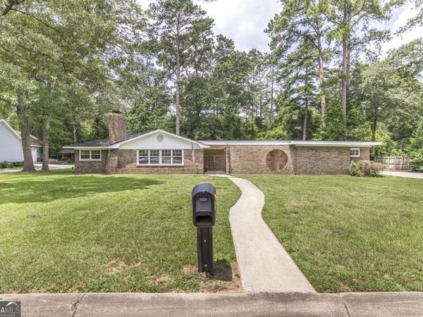 113 Shadow Lane, Warner Robins, GA 31088