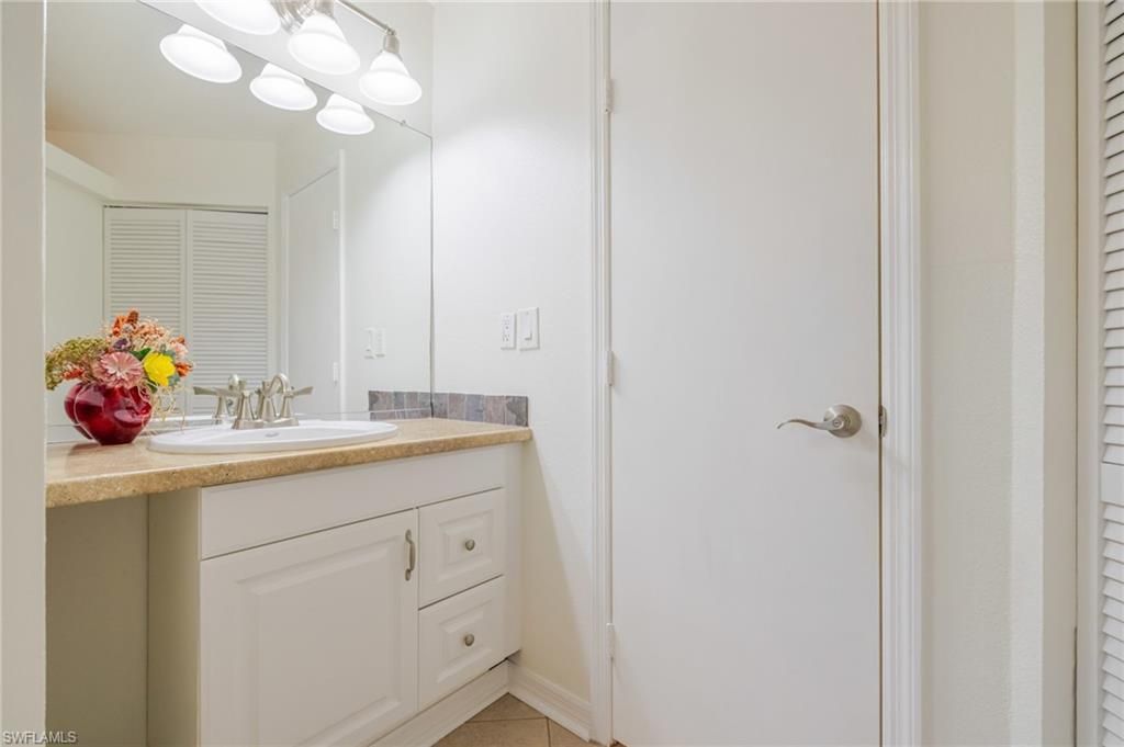 12561 Equestrian Cir, Unit 802, Fort Myers, FL 33907 Photo