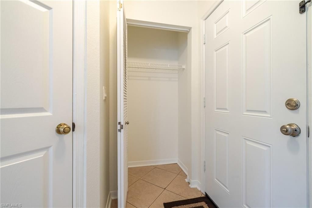 12561 Equestrian Cir, Unit 802, Fort Myers, FL 33907 Photo