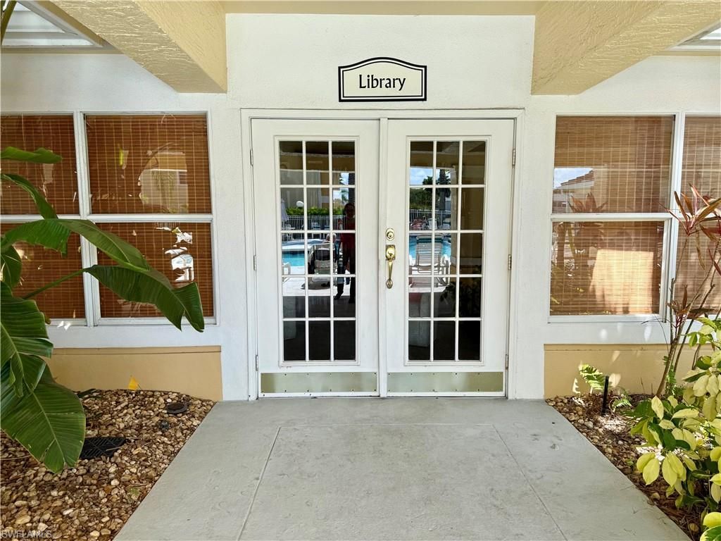 12561 Equestrian Cir, Unit 802, Fort Myers, FL 33907 Photo
