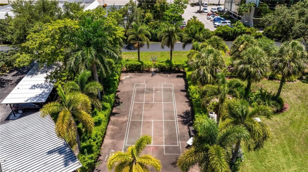 12561 Equestrian Cir, Unit 802, Fort Myers, FL 33907 Photo