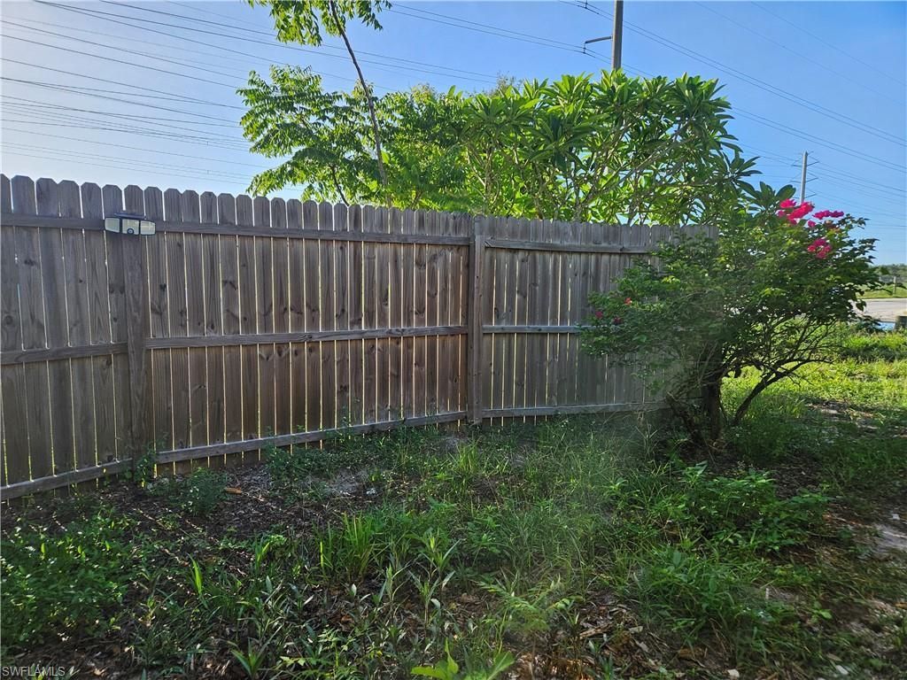 18210 Deuce Rd, North Fort Myers, FL 33917 Photo
