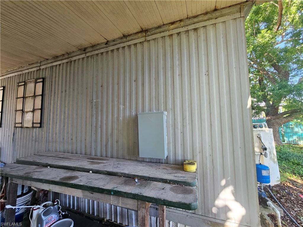 18210 Deuce Rd, North Fort Myers, FL 33917 Photo
