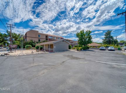 3045 Lakeside Drive, Reno, NV 89509 Photo