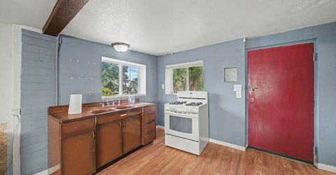 3045 Lakeside Drive, Reno, NV 89509 Photo
