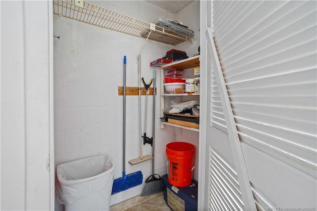 2600 SE Ocean Boulevard, Unit DD-12, Stuart, FL 34996 Photo