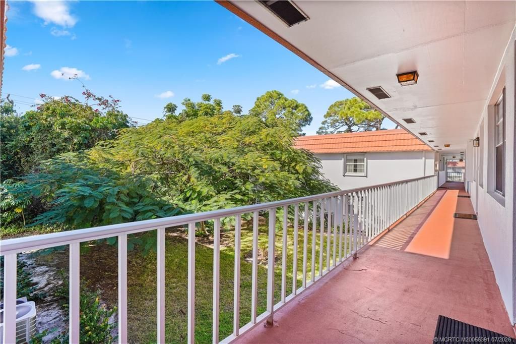 2600 SE Ocean Boulevard, Unit DD-12, Stuart, FL 34996 Photo