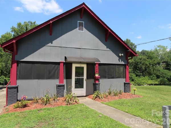 438 Folk Street NW, Lenoir, NC 28645
