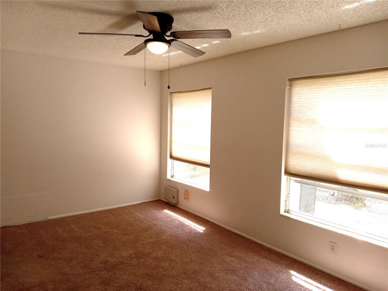 2427 Rhodesian Drive , Unit 11, Clearwater, FL 33763 Photo