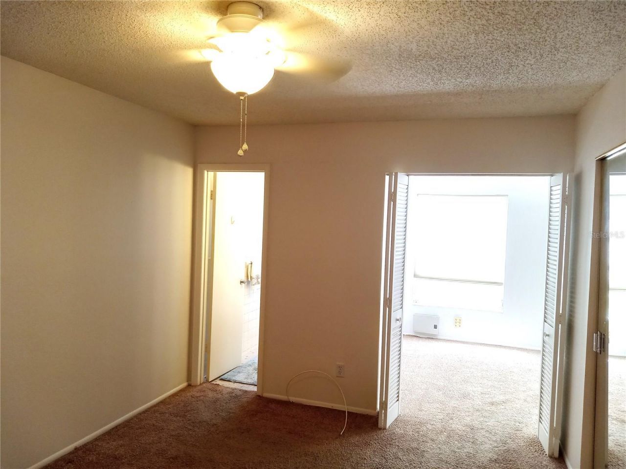 2427 Rhodesian Drive , Unit 11, Clearwater, FL 33763 Photo