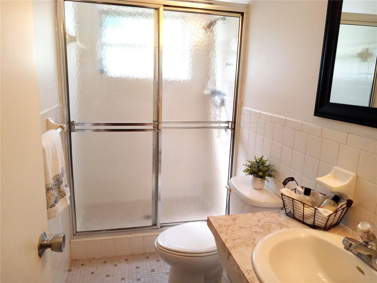 2427 Rhodesian Drive , Unit 11, Clearwater, FL 33763 Photo