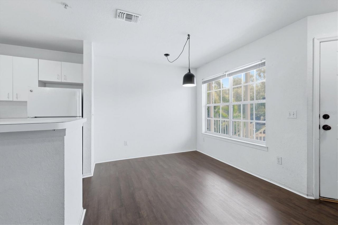 850 S Tamiami Trail, Unit 224, Sarasota, FL 34236 Photo