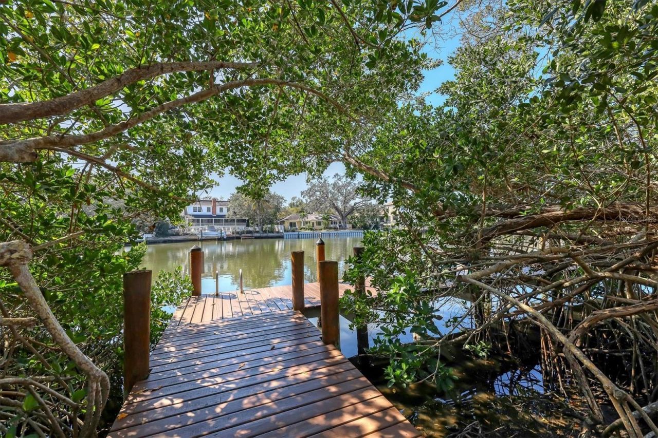 850 S Tamiami Trail, Unit 224, Sarasota, FL 34236 Photo