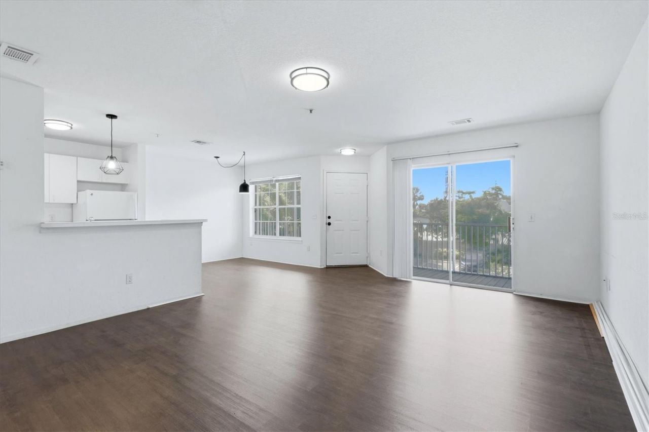 850 S Tamiami Trail, Unit 224, Sarasota, FL 34236 Photo