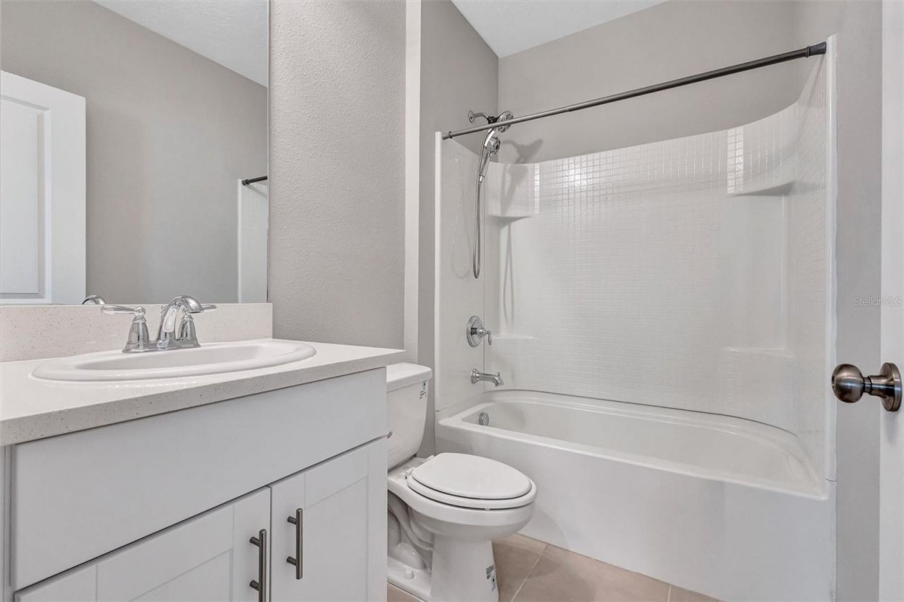 6255 Springmont Loop, Palmetto, FL 34221 Photo