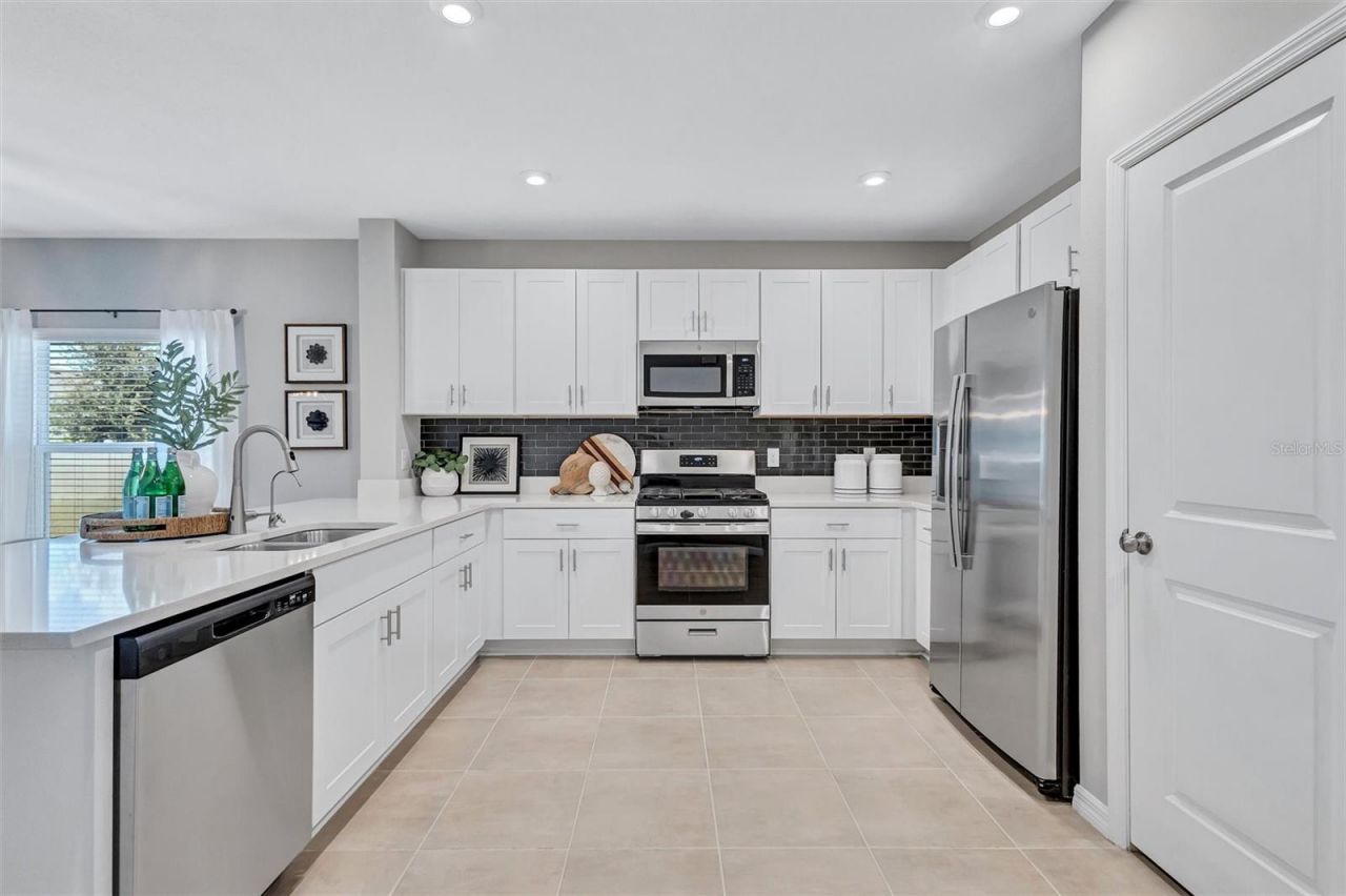 6255 Springmont Loop, Palmetto, FL 34221 Photo