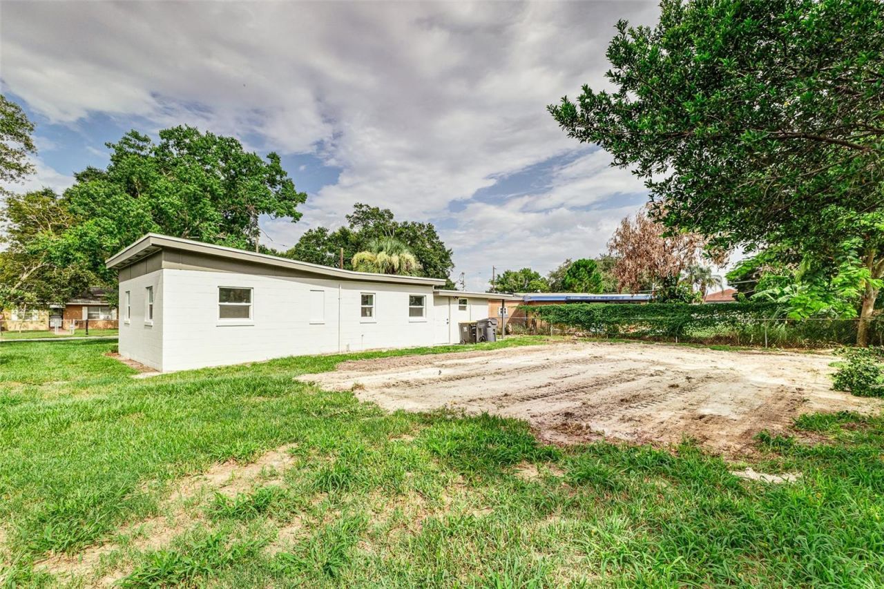 526 Victoria Boulevard, Auburndale, FL 33823 Photo