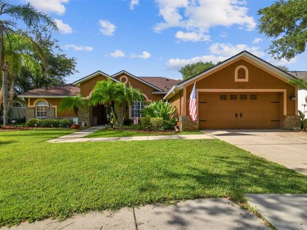 16920 FALCONRIDGE ROAD , LITHIA, FL 33547