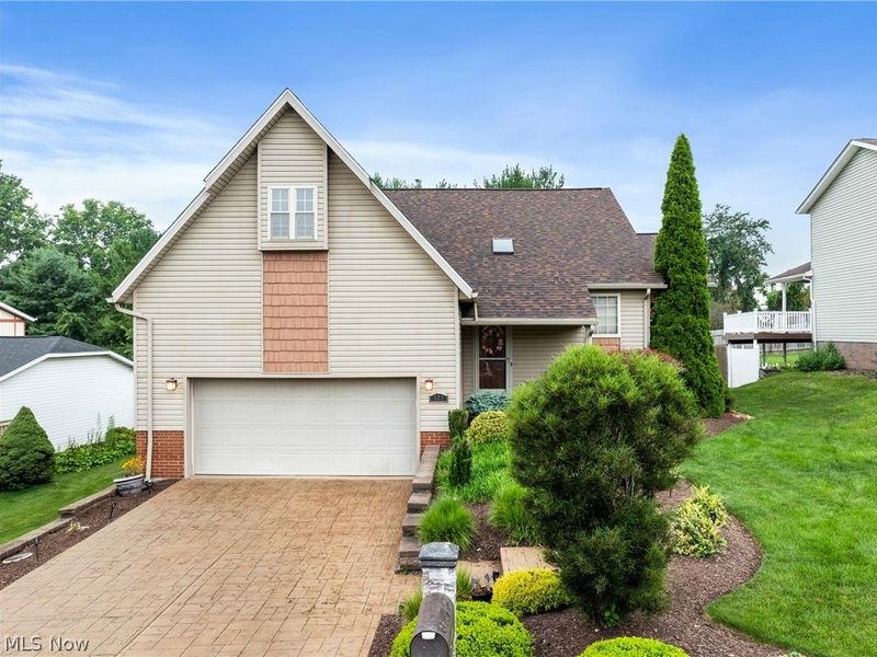 323 Harmony Drive, Wintersville, OH 43953 Photo 2
