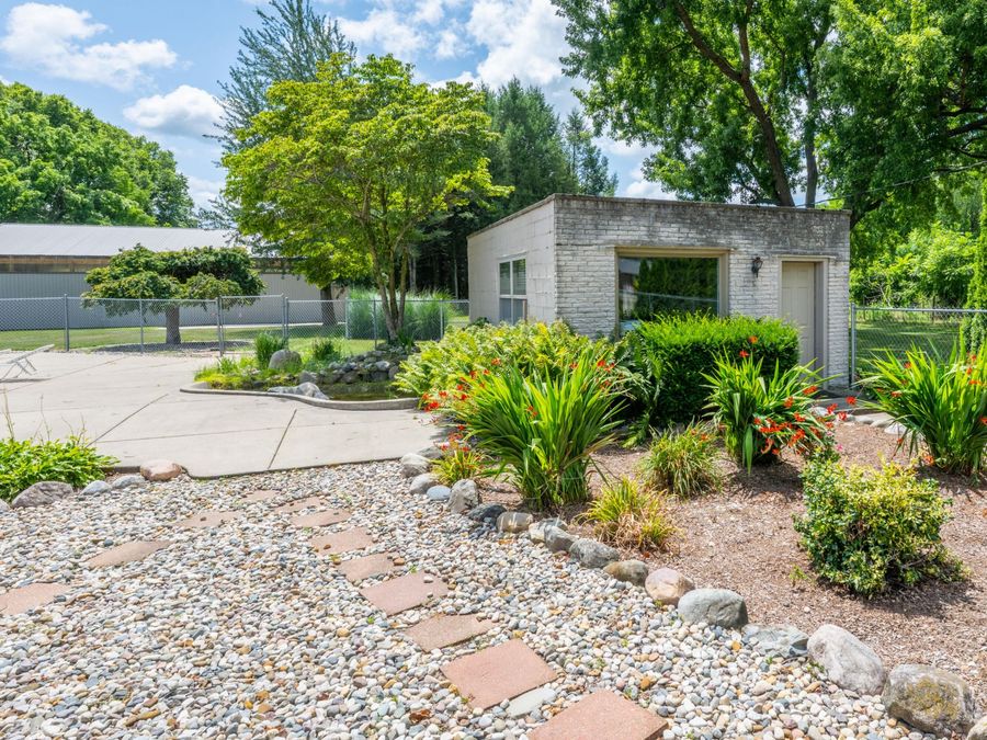 Property Image 40