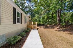 1357 Brownswood photo 4
