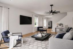 112 Longbeard Drive photo 4