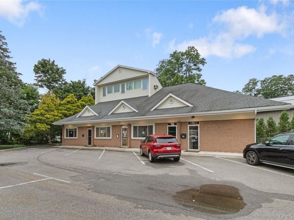 60 E Main Street , Kings Park, NY 11754