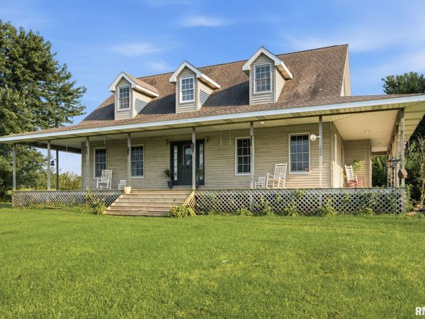 3100 Ozark Road, Ozark, IL 62972