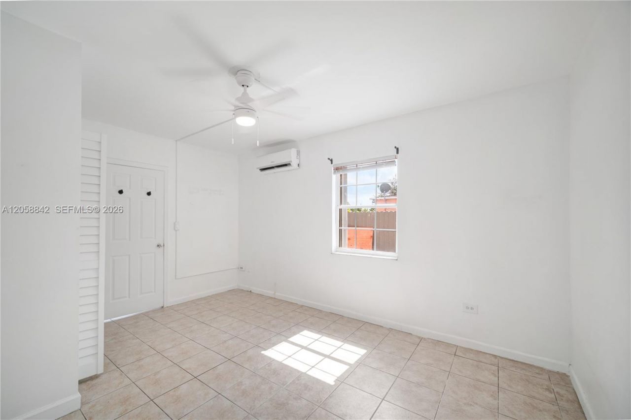 15431 Harding Ln , Homestead, FL 33033 Photo
