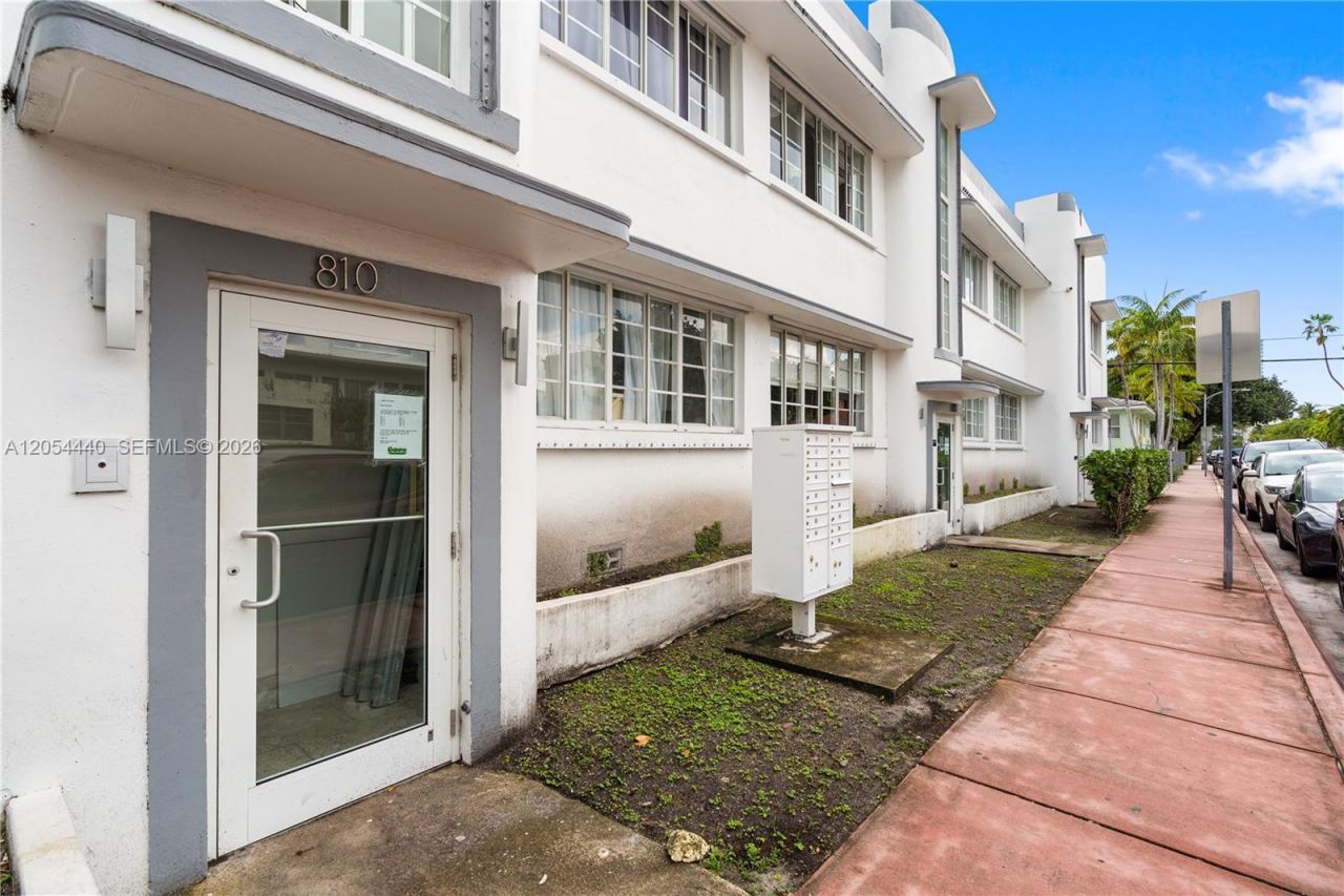 810 7th , Unit 102, Miami Beach, FL 33139 Photo