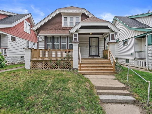 3613 N 21st STREET, Milwaukee, WI 53206