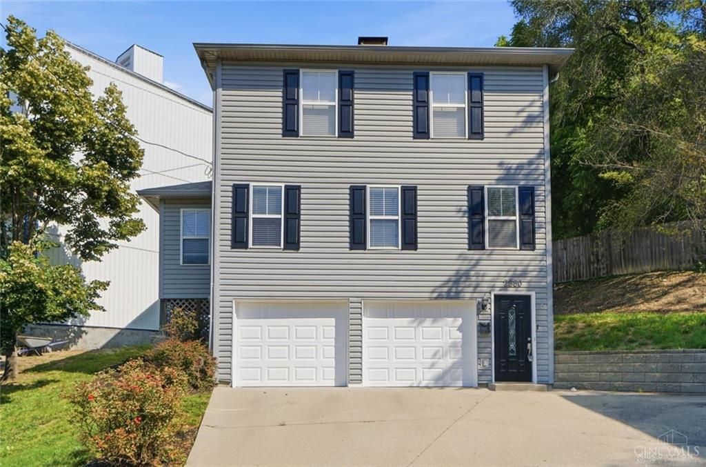 2580 Riverside Drive, Cincinnati, OH 45202 Main Photo
