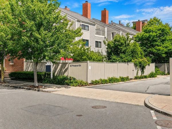 20 Federal St, Unit 6, Salem, MA 01970