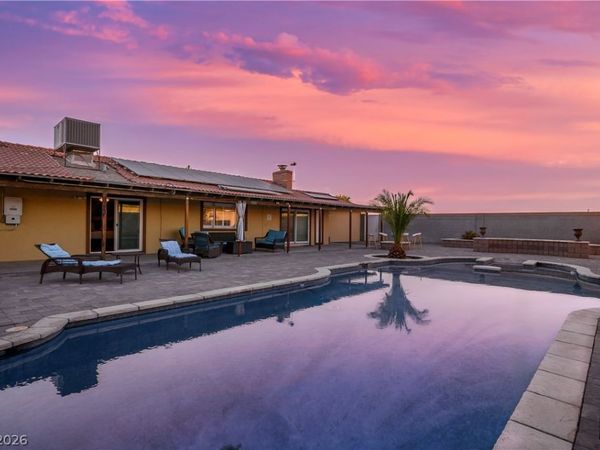7435 Rogers Street , Las Vegas, NV 89139
