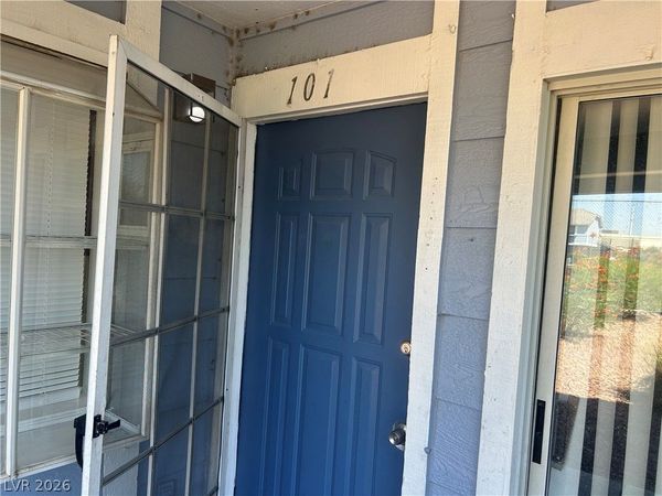 5429 Centurion Court , Unit 101, Las Vegas, NV 89122