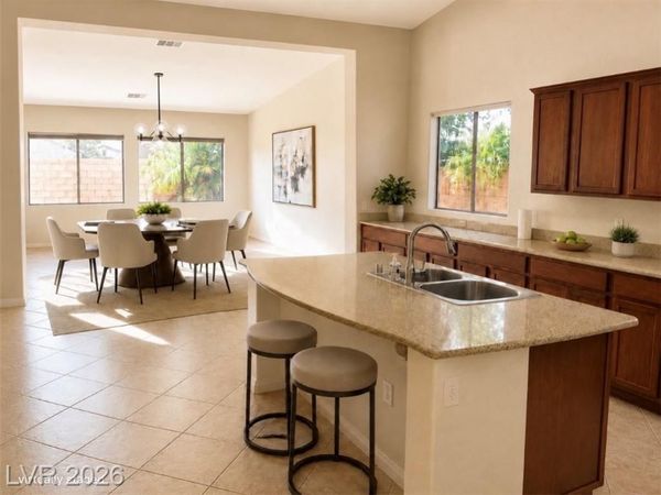 8112 Chestnut Hollow Avenue, Las Vegas, NV 89131