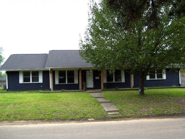 1511 Leona Drive, Ashdown, AR 71822