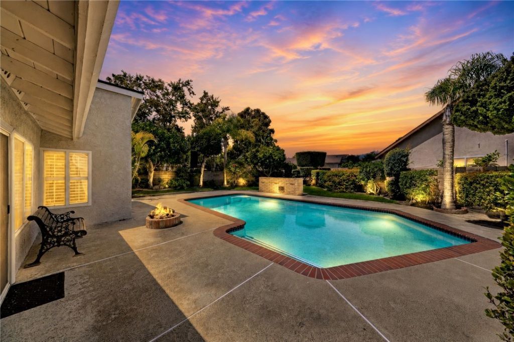 1453 Post, Fullerton, CA 92833 Main Photo