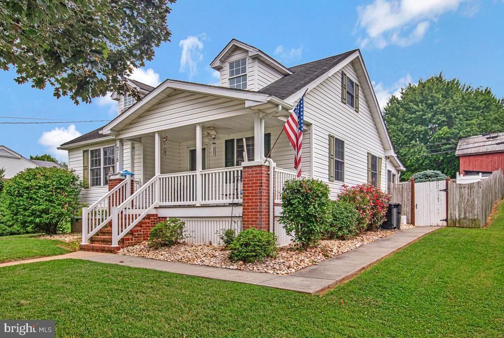 315 COLLEGE AVENUE, NEW WINDSOR, MD 21776