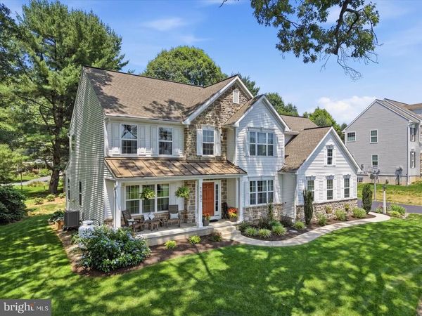 1102 ORCHARD ROAD , LITITZ, PA 17543
